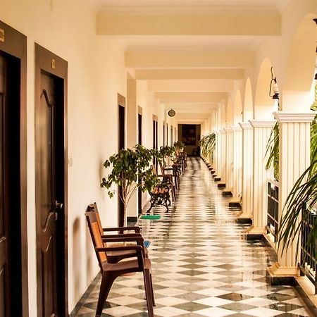 Kumararraja Palace Yelagiri Luaran gambar